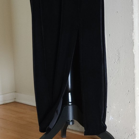 Vintage Black Velvet Mesh Panel Sleeveless Long Special Occasion Dress - Picture 6 of 12